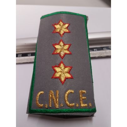 Gradi su fascia tubolare C.N.C.E. 3 stelle a 6 punte con bordo rosso grado CAPITANO Cod. 20161025_AR