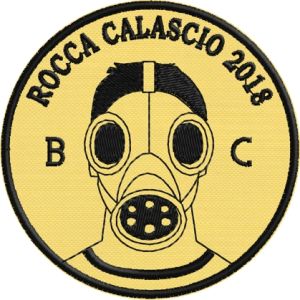 Patch Ricamato tipo 1 ROCCA CALASCIO 2018 su base gialla Cod.20180702_A