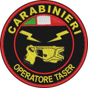 OPERATORE TASER CARABINIERI ,diametro 55 mm. ricamato con tricolore su base tessuto blu royal 