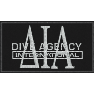 Patch ricamato cm. 12 x 7,5 su base nera DIA Dive Agency International 