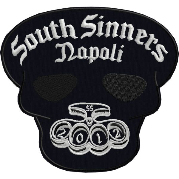 Patch South Sinners ,su forma teschio1 ricamato Cod.20130618_F
