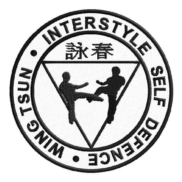Patch tondo WING TSUN con atleti e triangolo Cod.20150312_A_red