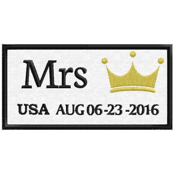 Patch ricamato personalizzato Mrs CORONA cm.10 x 5 Cod.20160714_A