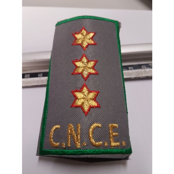 Gradi su fascia tubolare C.N.C.E. 3 stelle a 6 punte con bordo rosso grado CAPITANO Cod. 20161025_AR