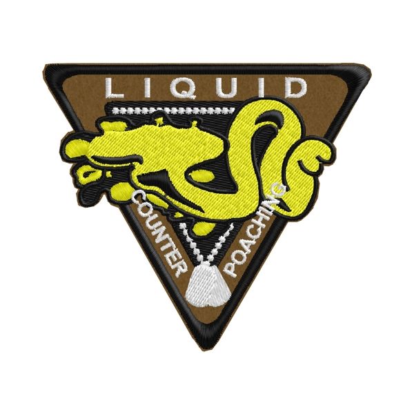Patch triangolare LIQUID con cobra su base panno sombrod cod.20170122_A