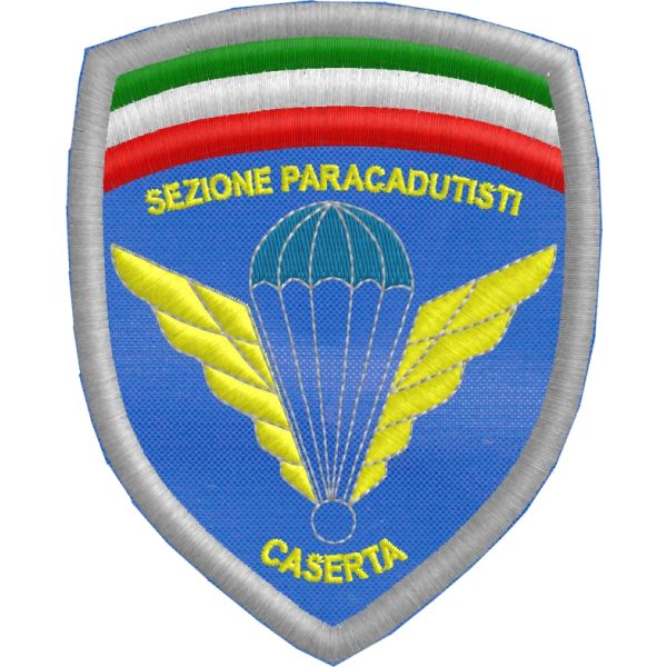 Patch ricamata SEZIONE PARACADUTISTI CASERTA su base blu royal  Cod. 20170509_A