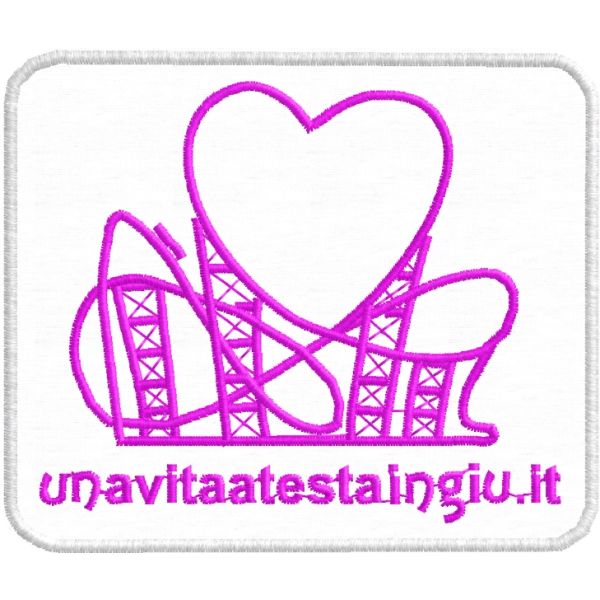 Patch  QUADRO RICAMATO unavitaatestaingiu.it  cm.9 x 7,5  Cod.20180223_A
