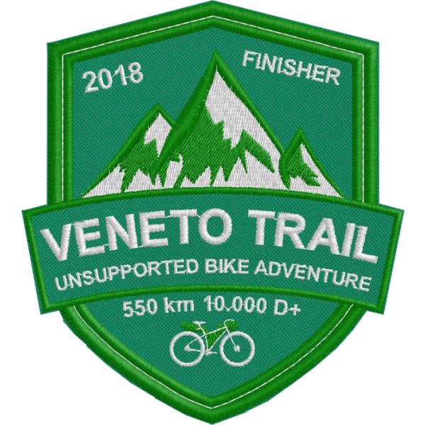 Patch ricamato VENETO TRAIL 2018 cm. 12 x 11 SU BASE PANNO SOMBROD