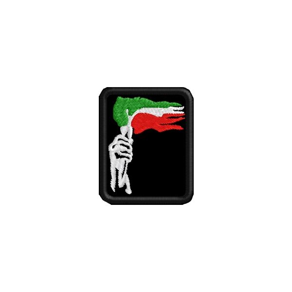 ambientazione patch ricamato cucito su mascherina