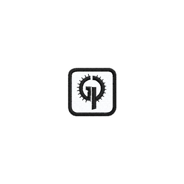 Patch ricamato rettangolare cm. 2.6 x 2.6 ( Logo GP ) cod. 20210220_A
