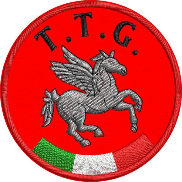 Patch ricamato pegaso T.T.G. su base bianca o rossa diametro cm. 7 