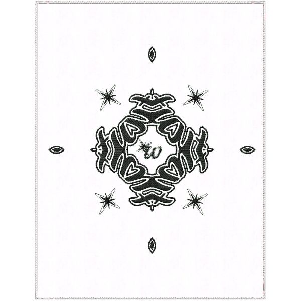 Patch ricamata con motivo geometrico su base bianca cm. 27 X 35
