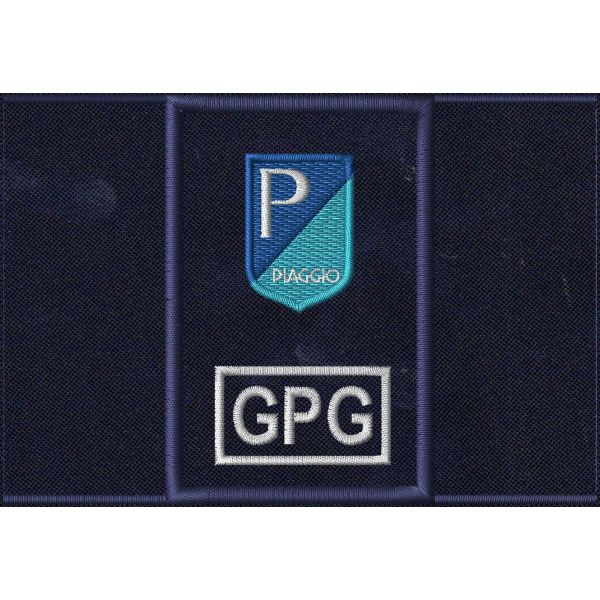 Tubolare ricamato Piaggio GPG confezionato rifinito con dimens. 90 X 60 mm. Cod. 20220503_A