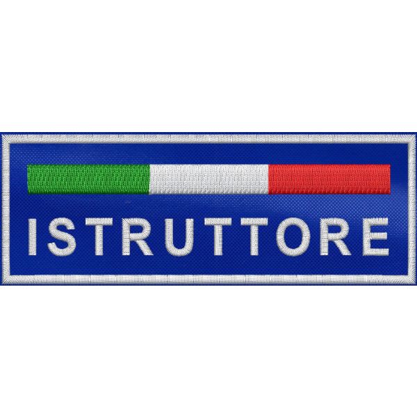 Etichetta ricamata (ISTRUTTORE) grafica ARIAL cm.11 x 4 SU BASE BIANCA