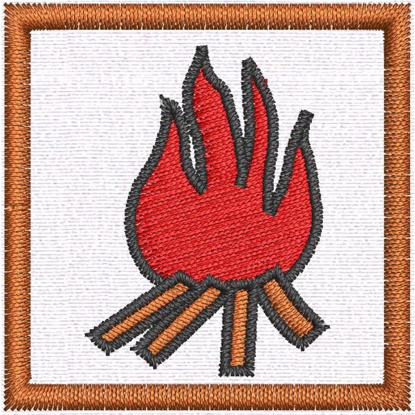Contrassegno ricamato con simbolo FUOCO su base tessuto bianco