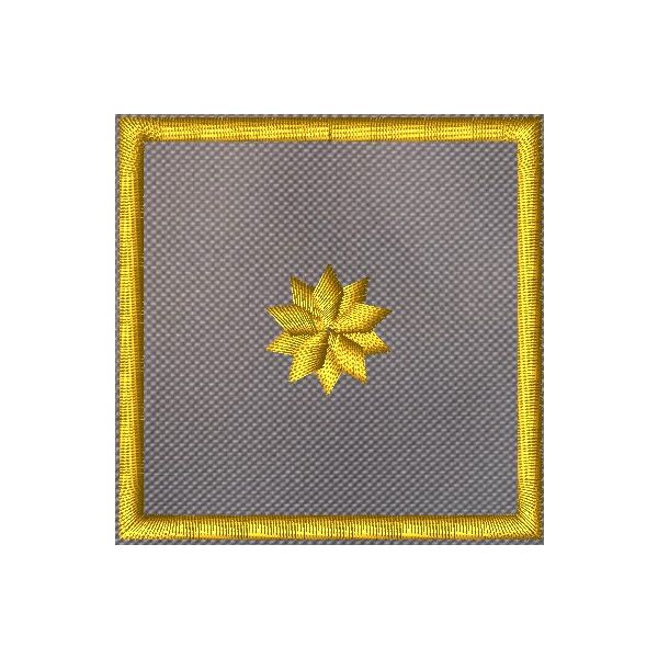 Etichetta ricamata cm. 5 x 5 Sole a 10 punte grado "A N T A" su base grigia