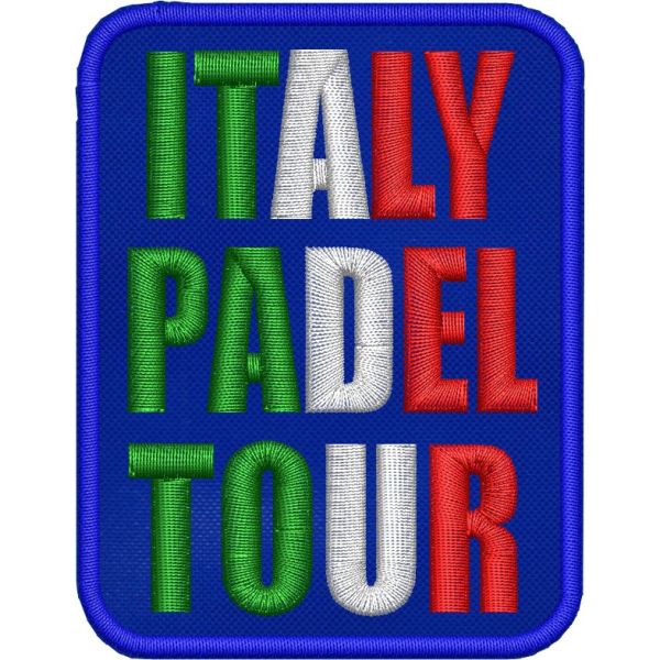Patch ricamato P.I.T. Padel Italian Tour su base verde con misure cm. 8 x 8 