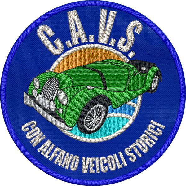 Scudetto ricamato C.A.V.S. Veicoli storici mm. 90 di diametro su base blu royal 