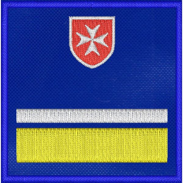 Patch quadrato qualifica (Vice Capo Gruppo) ordine di Malta cm. 5 x 5 su base blu royal 