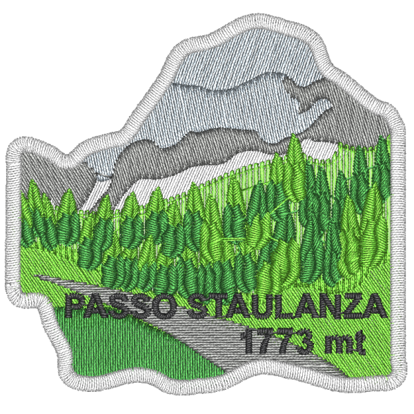 Patch ricamato PASSO STAULANZA mt.1773 dimensione 65x66 mm