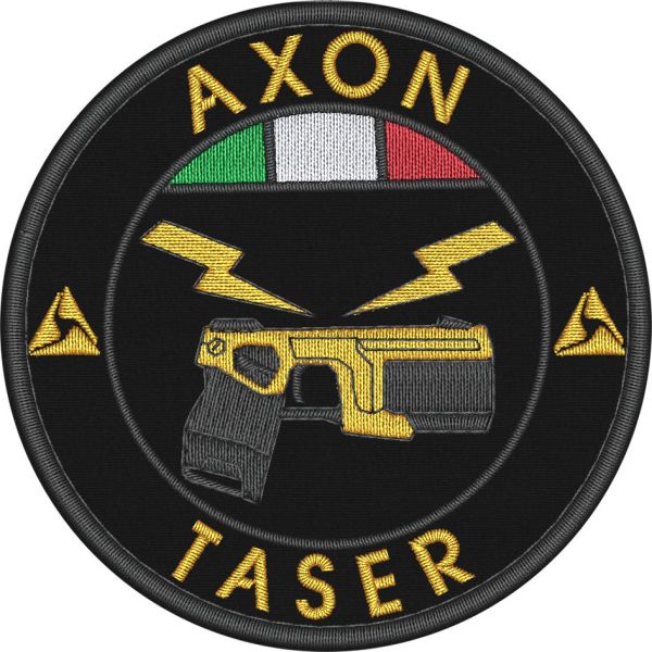 Patch ricamato AXON Taser 2024 ,diametro 80 mm. ricamato con tricolore su base tessuto NERO royal