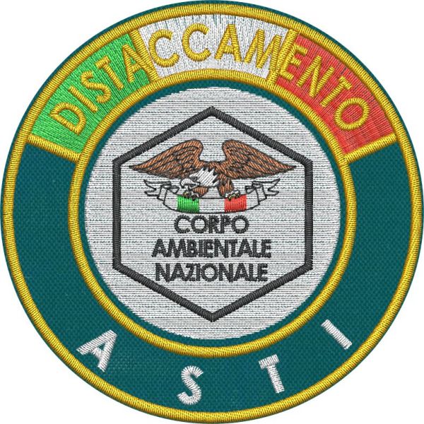 Stemma ricamato DISTACCAMENTO C.S.N con la propria regione o provincia su base verde diam.cm.8
