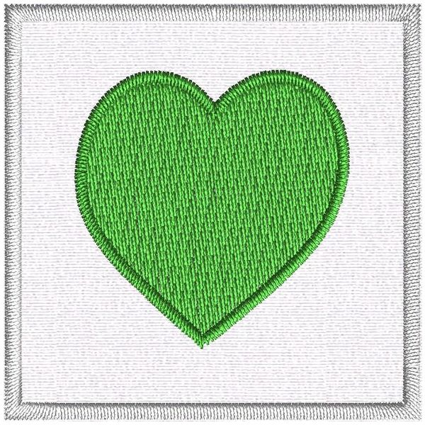 Pesciolino ricamato MONOCOLORE cuore VERDE su base tessuto bianco - Mis. 50x50 