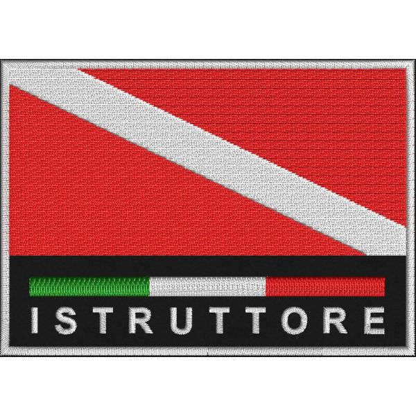 Etichetta nominativa ricamata con testo a piacere personalizzata su base nera cm. 11 x 3 