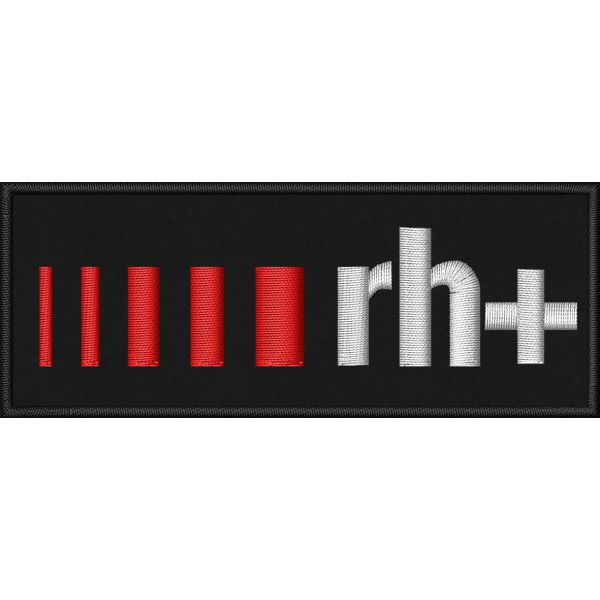 Patch ricamato personalizzato 5 righe rh + su fondo nero cm. 10 di base 