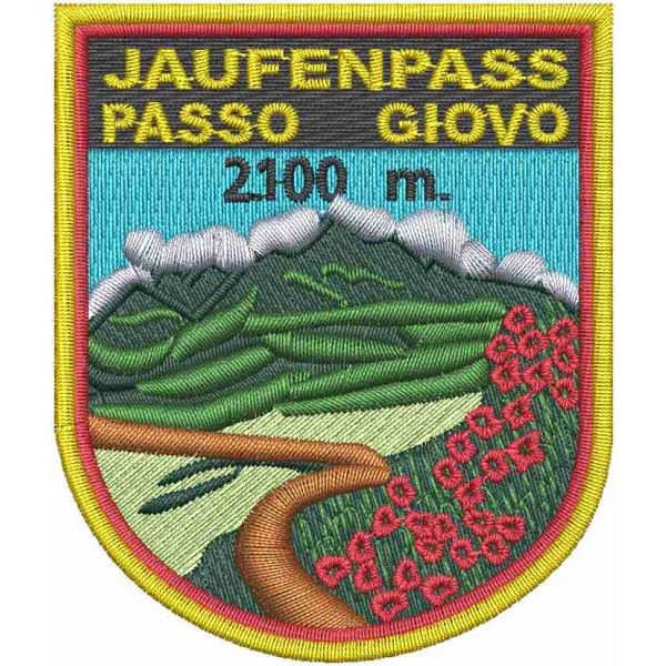 Scudetto interamente ricamato JAUFENPASS PASSO GIOVO  cm. 6 di base x 7 in altezza