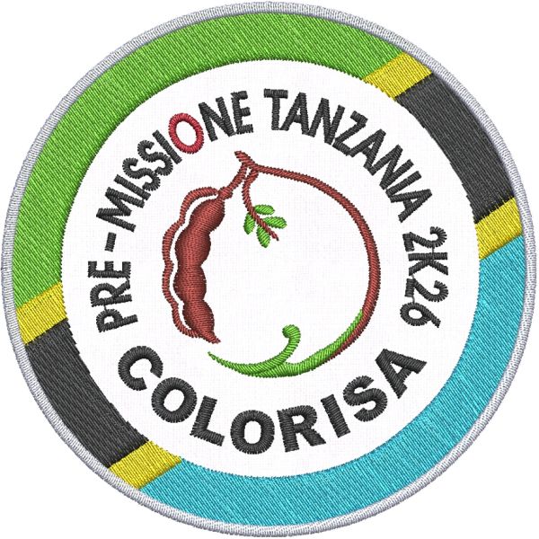 Patch ricamato PRE-MISSIONE TANZANIA 2K26 su base bianca diametro cm. 9
